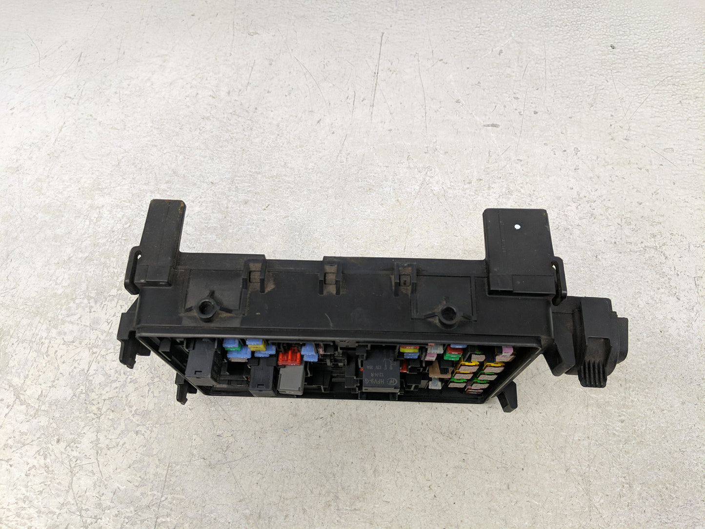2020 Gmc Yukon Xl 1500 Fusebox Fuse Box Panel Relay Module P/N:22773484 Fits Fits 2015 2016 2017 2018 2019 OEM Used Auto Par
