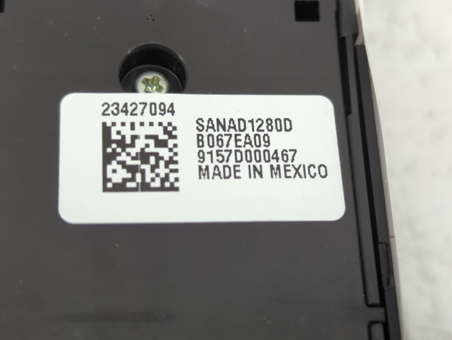 2020 Gmc Yukon Xl 1500 Master Power Window Switch Replacement Driver Side Left P/N:23427094 Fits Fits 2015 2016 2017 2018 20