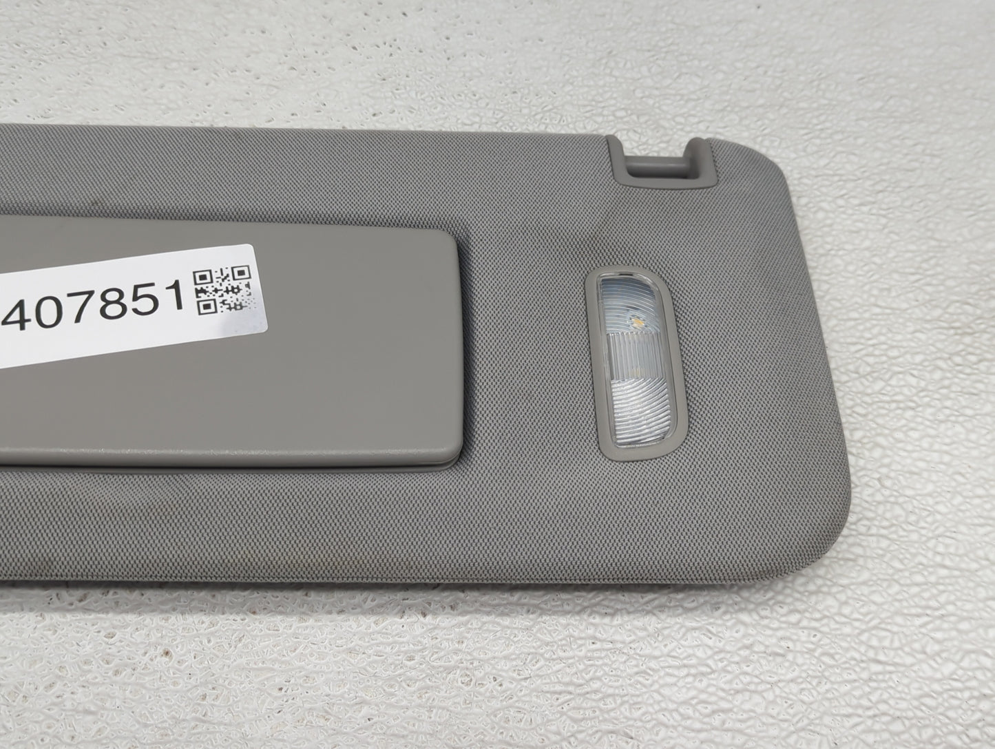 2020 Gmc Yukon Xl 1500 Sun Visor Shade Replacement Driver Left Mirror Fits Fits 2015 2016 2017 2018 2019 OEM Used Auto Parts