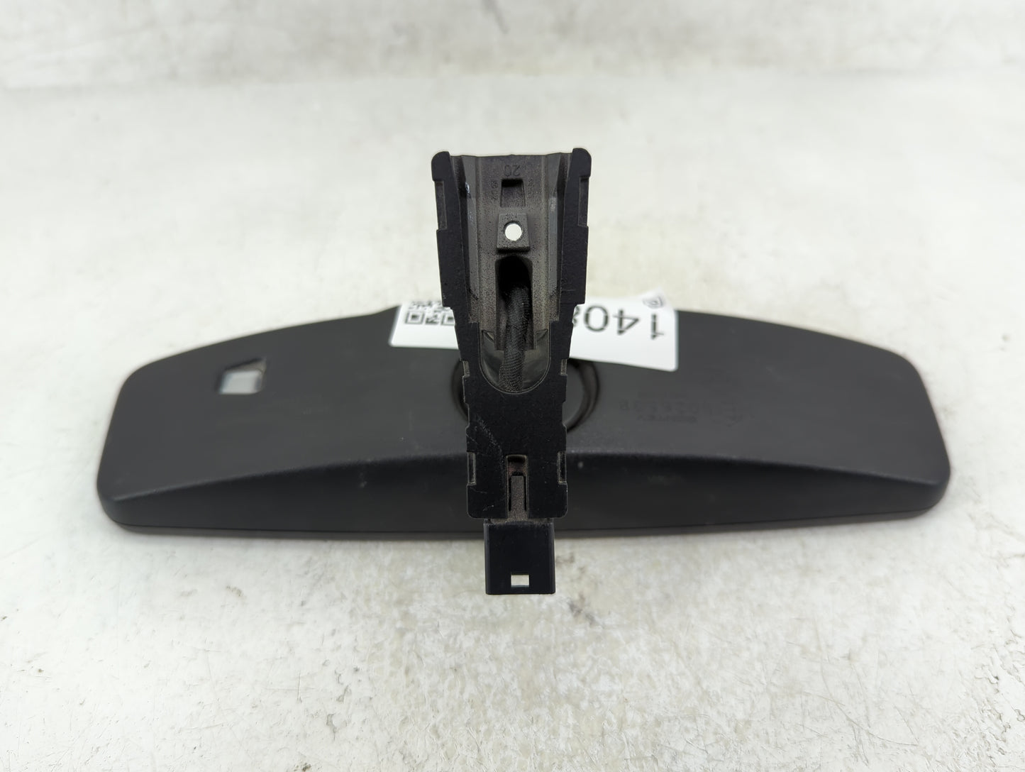 2020 Gmc Yukon Xl 1500 Interior Rear View Mirror Replacement OEM Fits OEM Used Auto Parts - Oemusedautoparts1.com