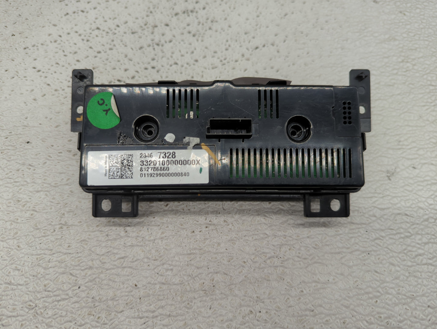 2020 Gmc Yukon Xl 1500 Climate Control Module Temperature AC/Heater Replacement P/N:23467328 Fits OEM Used Auto Parts - Oemu
