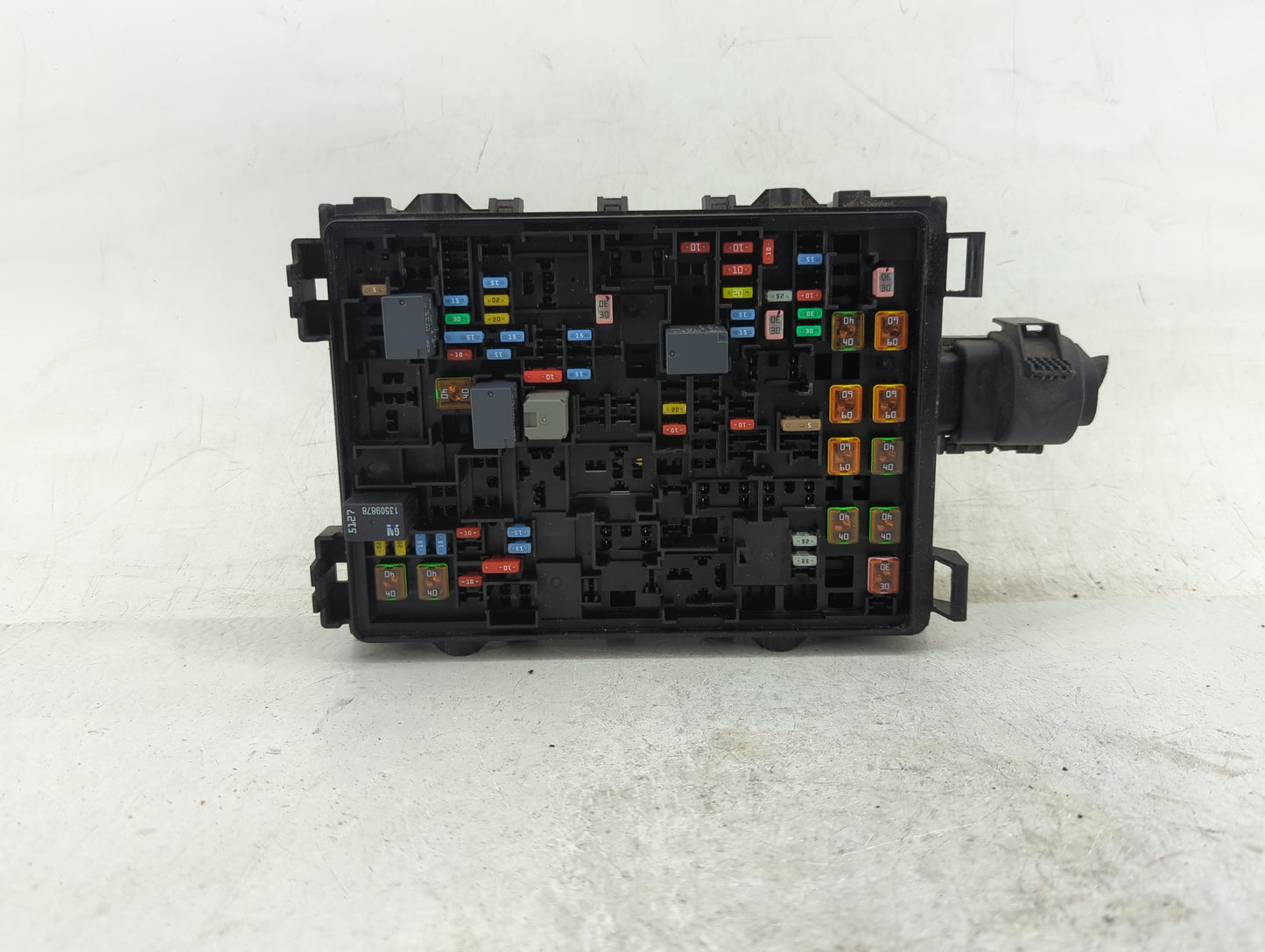 2020 Gmc Yukon Xl 1500 Fusebox Fuse Box Panel Relay Module P/N:23227061 Fits Fits 2015 2016 2017 2018 2019 OEM Used Auto Par