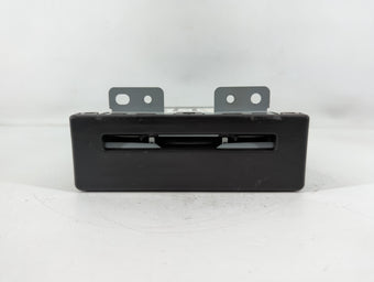 compare product Gmc Yukon Xl 1500 Am Fm Cd Player Radio Receiver