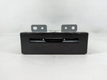 Gmc Yukon Xl 1500 Am Fm Cd Player Radio Receiver - Oemusedautoparts1.com