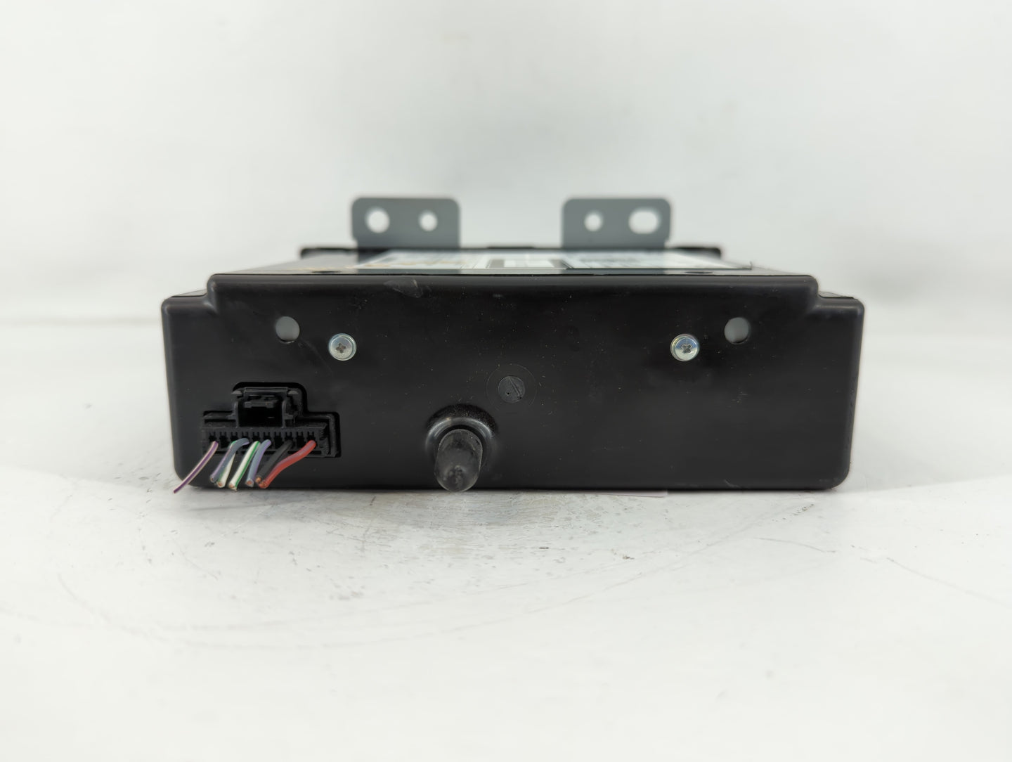 Gmc Yukon Xl 1500 Am Fm Cd Player Radio Receiver - Oemusedautoparts1.com