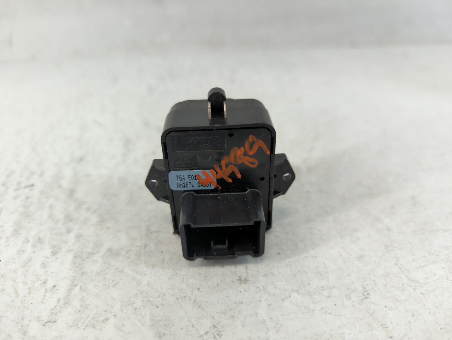 2018-2022 Honda Accord Master Power Window Switch Replacement Driver Side Left P/N:T5A E010 Fits Fits 2018 2019 2020 2021 20