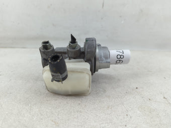 compare product 2021-2022 Honda Accord Brake Master Cylinder