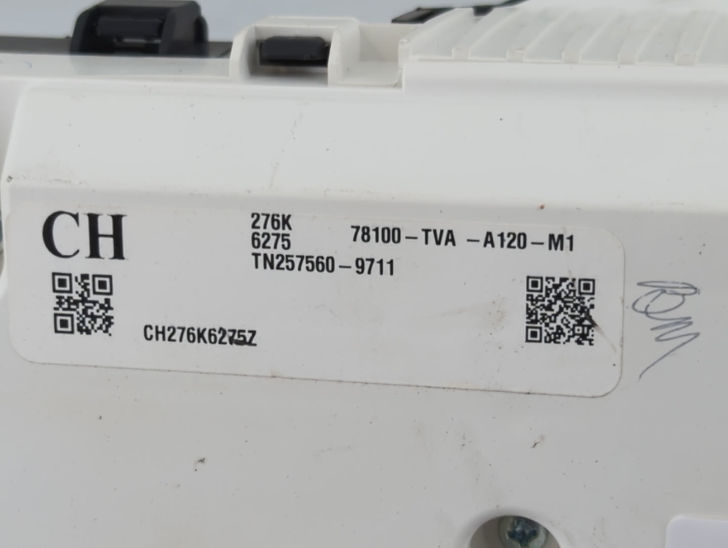 2018-2020 Honda Accord Instrument Cluster Speedometer Gauges P/N:78100-TVA-A120-M1 Fits Fits 2018 2019 2020 OEM Used Auto Pa