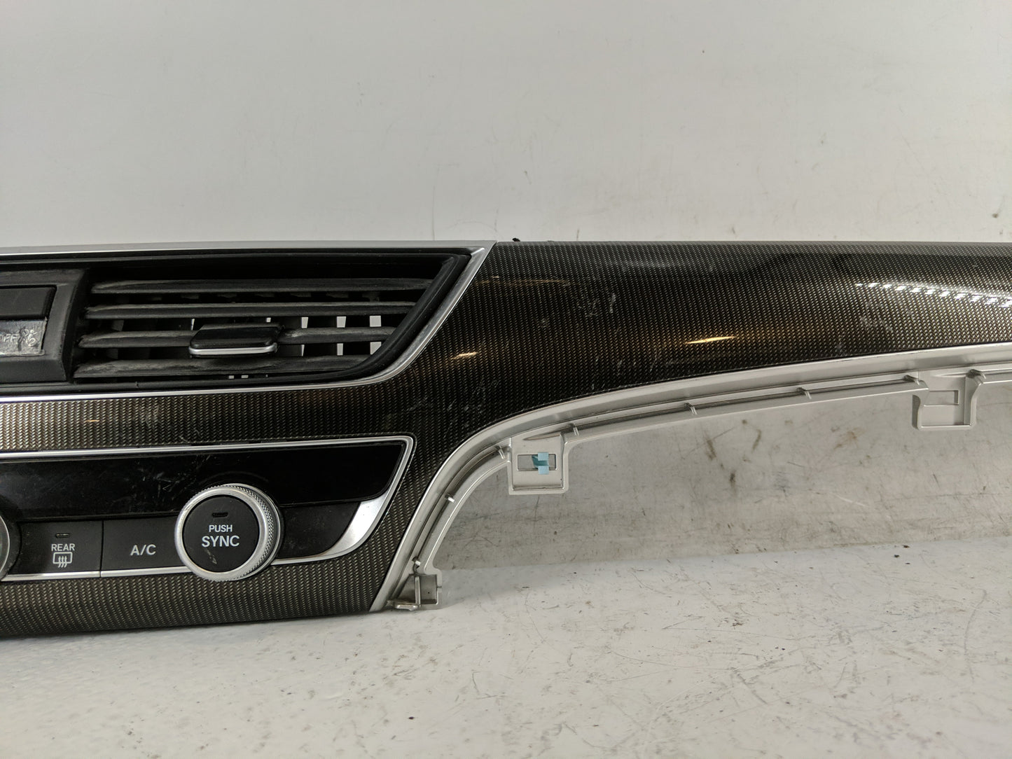 2018-2020 Honda Accord Climate Control Module Temperature AC/Heater Replacement P/N:TVAA016M1 Fits Fits 2018 2019 2020 OEM U