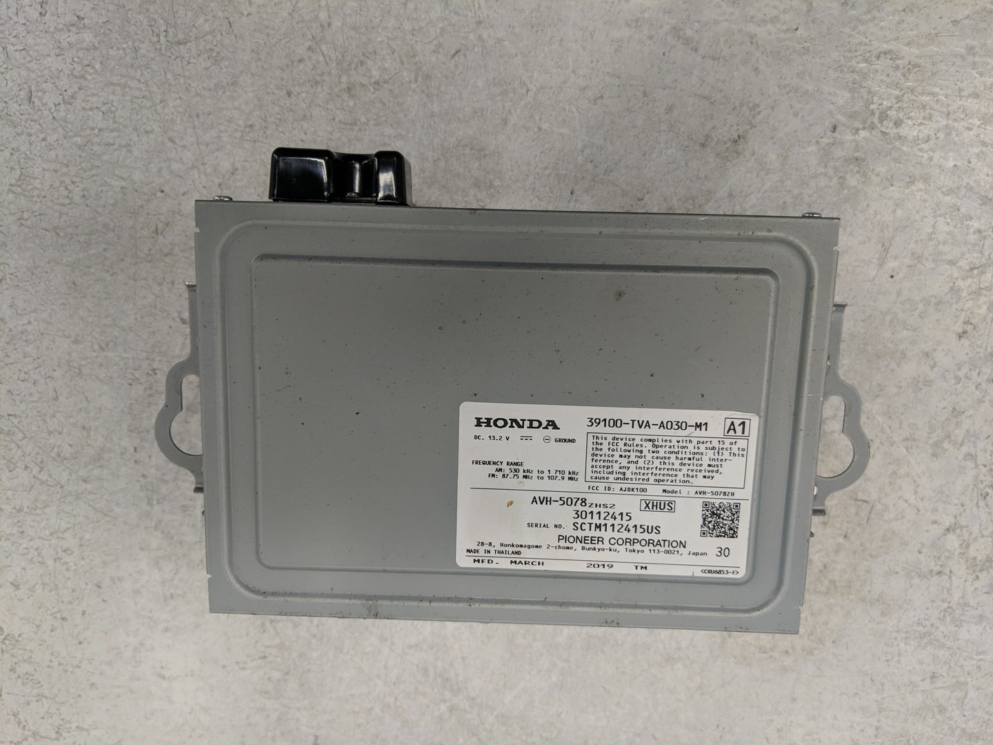 2018-2020 Honda Accord Radio AM FM Cd Player Receiver Replacement P/N:39100-TVA-A030-M1 Fits Fits 2018 2019 2020 OEM Used Au