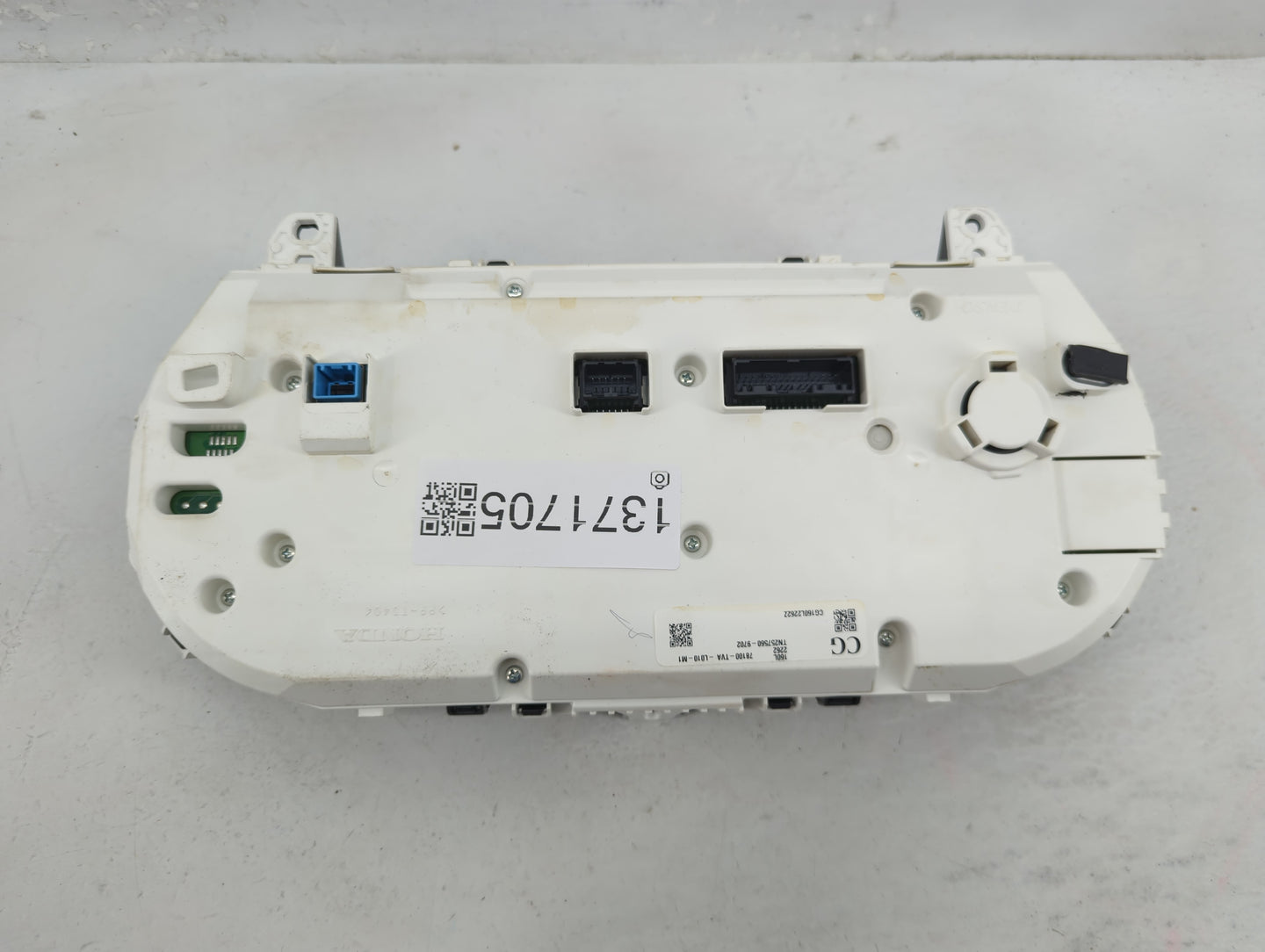 2018-2020 Honda Accord Instrument Cluster Speedometer Gauges Fits Fits 2018 2019 2020 OEM Used Auto Parts - Oemusedautoparts