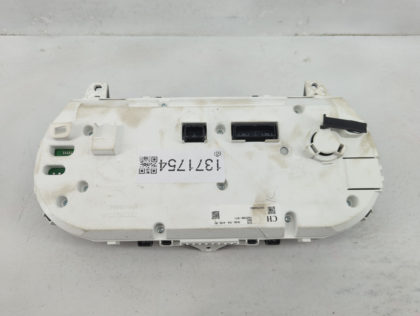 2018-2020 Honda Accord Instrument Cluster Speedometer Gauges P/N:78100-TVA-A120-M1 Fits Fits 2018 2019 2020 OEM Used Auto Pa