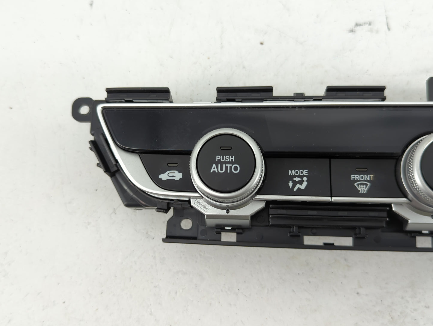 2018-2020 Honda Accord Climate Control Module Temperature AC/Heater Replacement P/N:79610TVAA016M1 Fits Fits 2018 2019 2020 