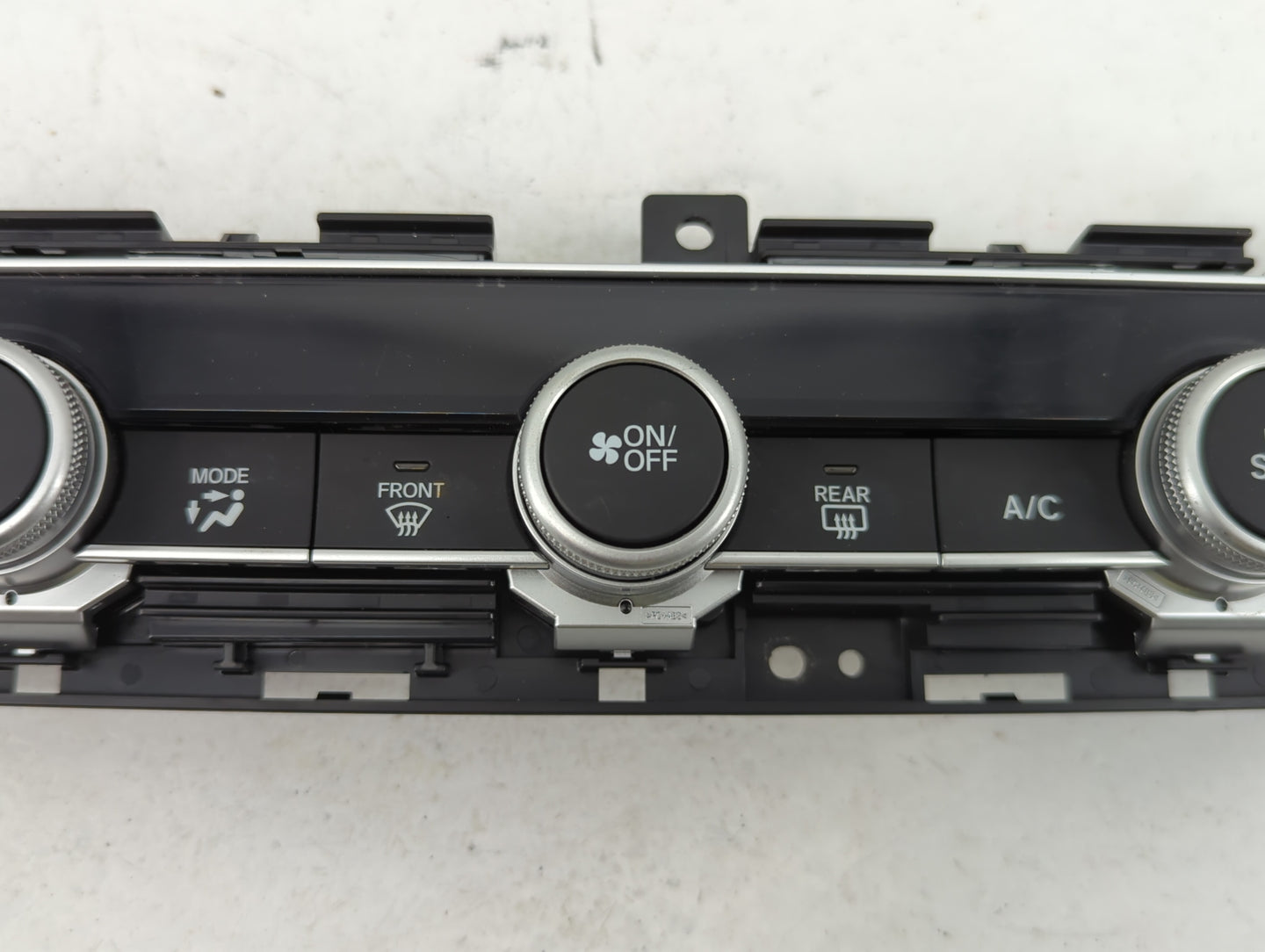 2018-2020 Honda Accord Climate Control Module Temperature AC/Heater Replacement P/N:79610TVAA016M1 Fits Fits 2018 2019 2020 