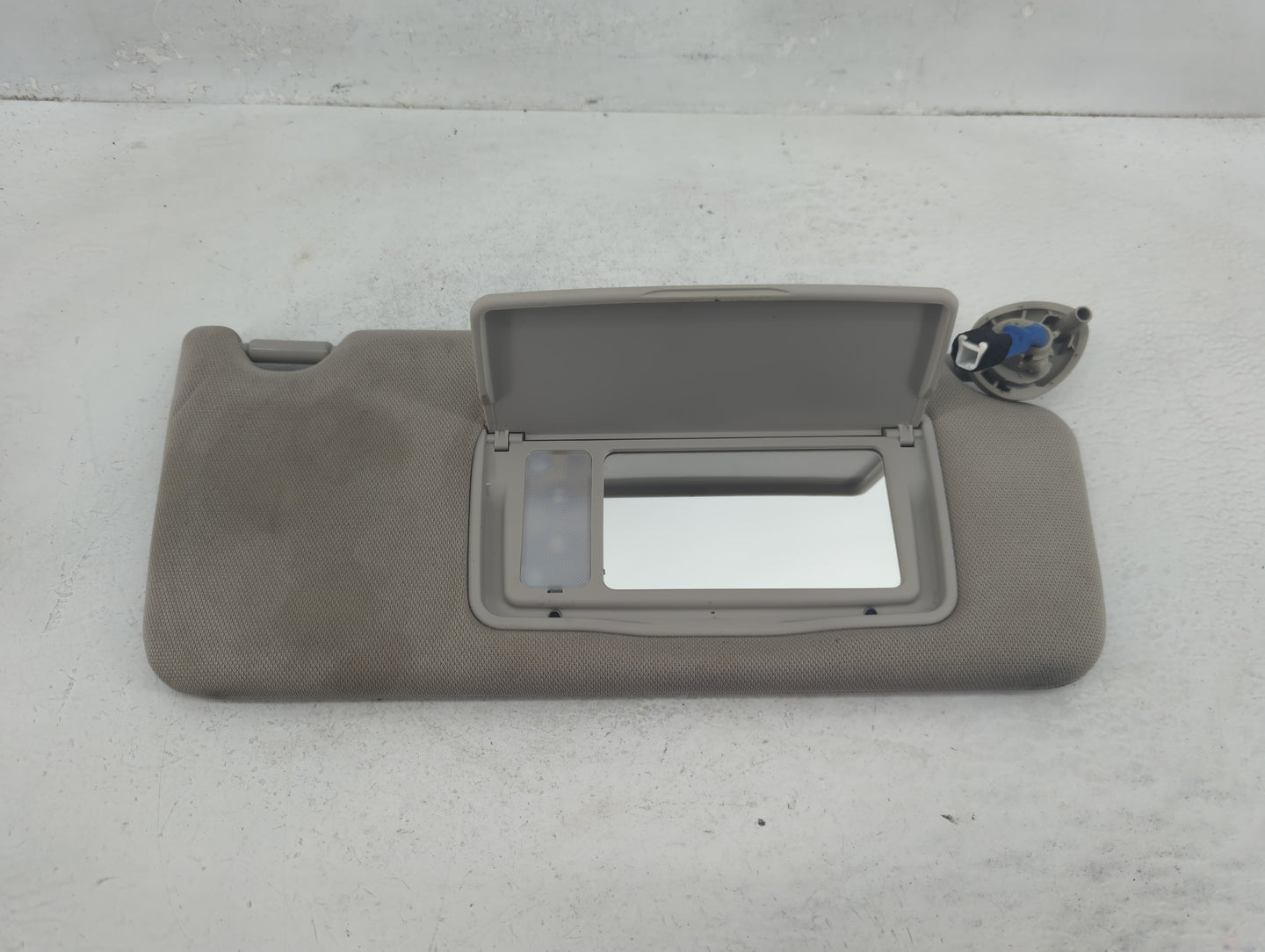 2018-2022 Honda Accord Sun Visor Shade Replacement Passenger Right Mirror Fits Fits 2018 2019 2020 2021 2022 OEM Used Auto P