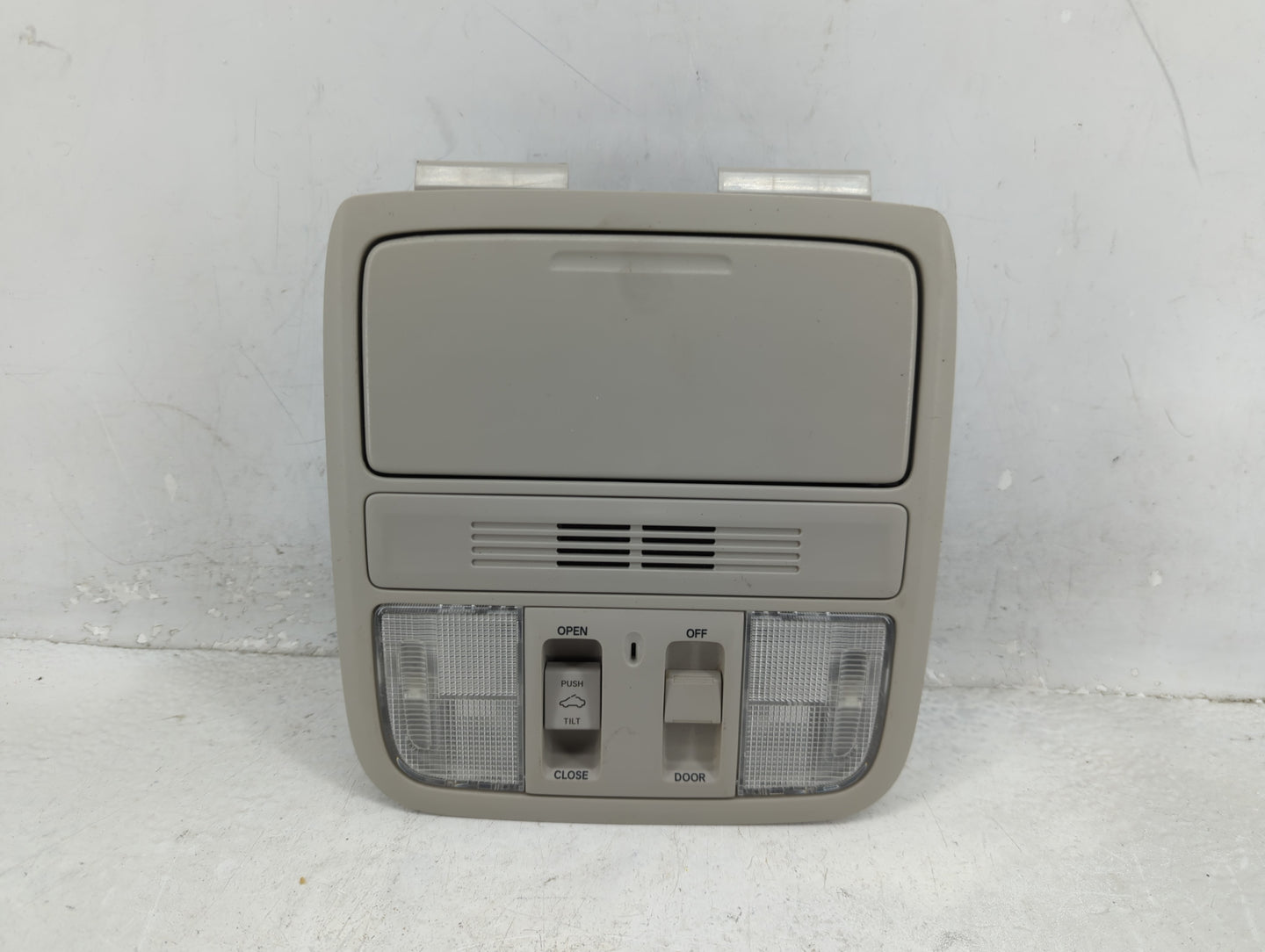 2020 Honda Accord Overhead Roof Console 1408505 - Oemusedautoparts1.com