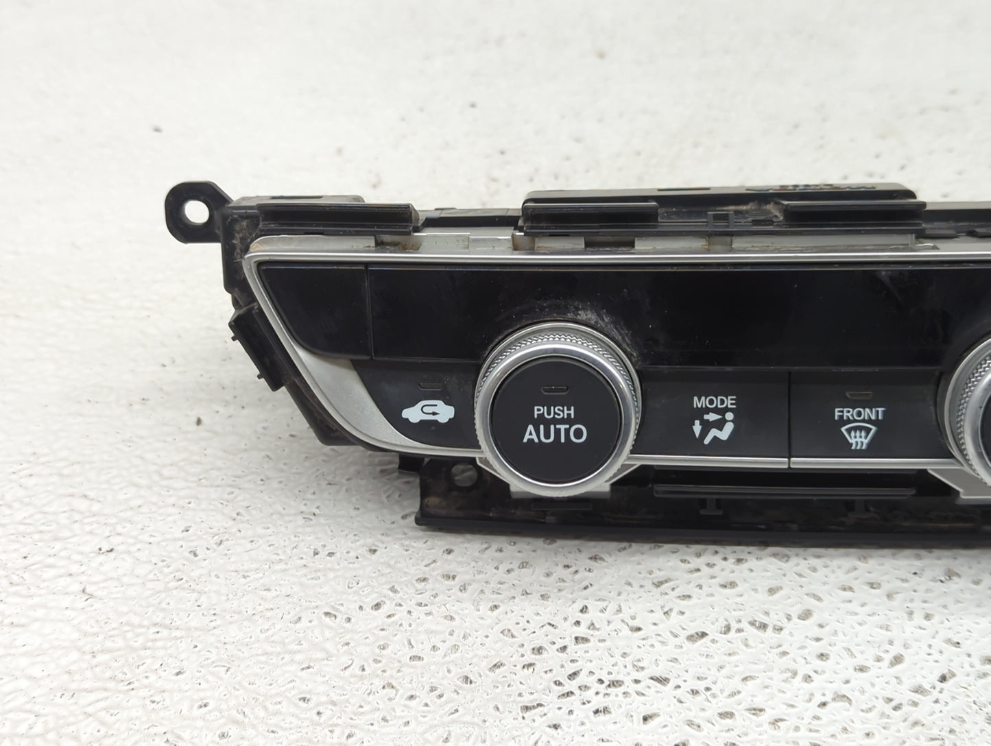 2018-2022 Honda Accord Climate Control Module Temperature AC/Heater Replacement P/N:79610TVAA316M1 Fits OEM Used Auto Parts 