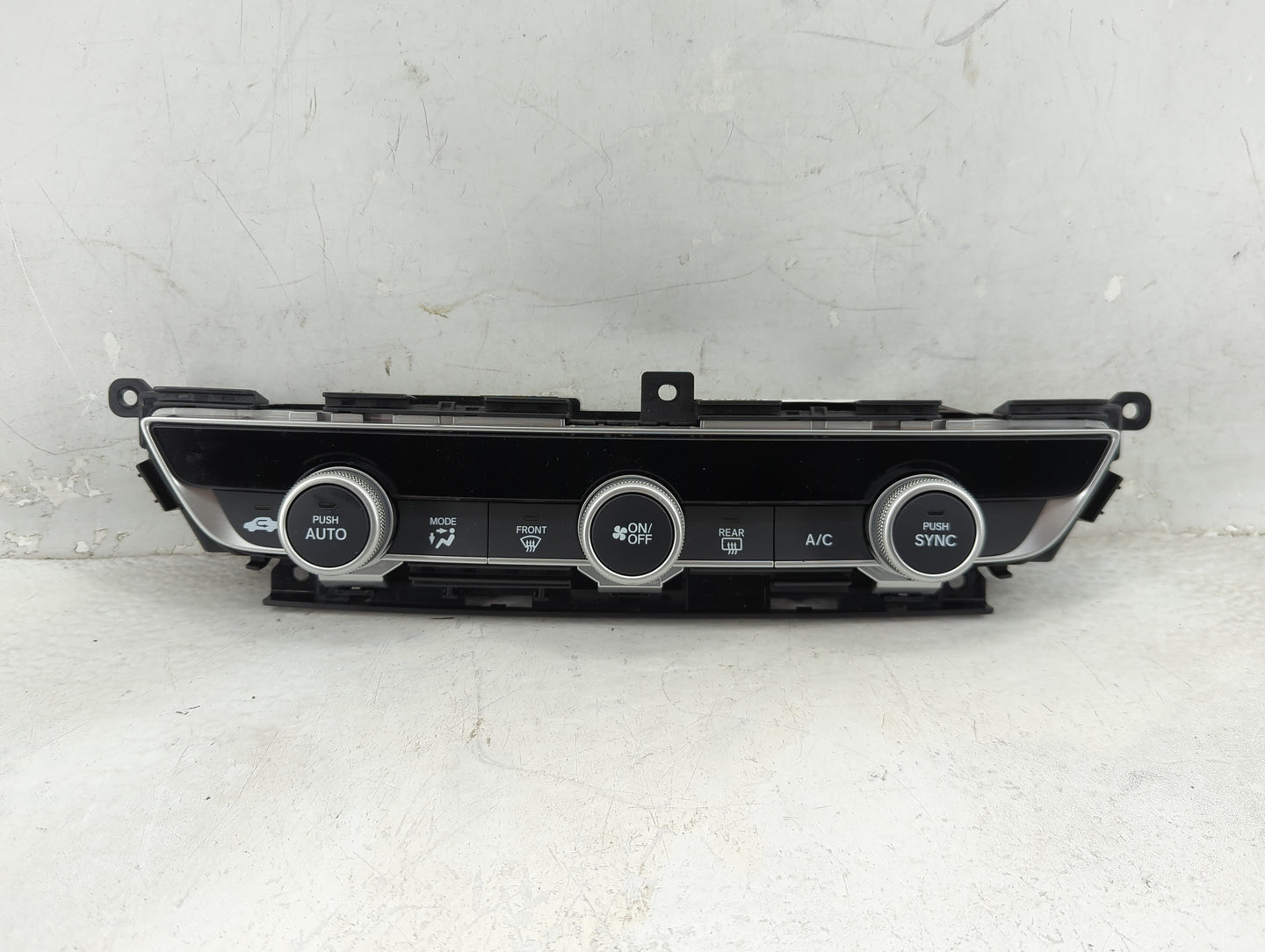 2018-2020 Honda Accord Climate Control Module Temperature AC/Heater Replacement P/N:79610TVAA016M1 Fits Fits 2018 2019 2020 
