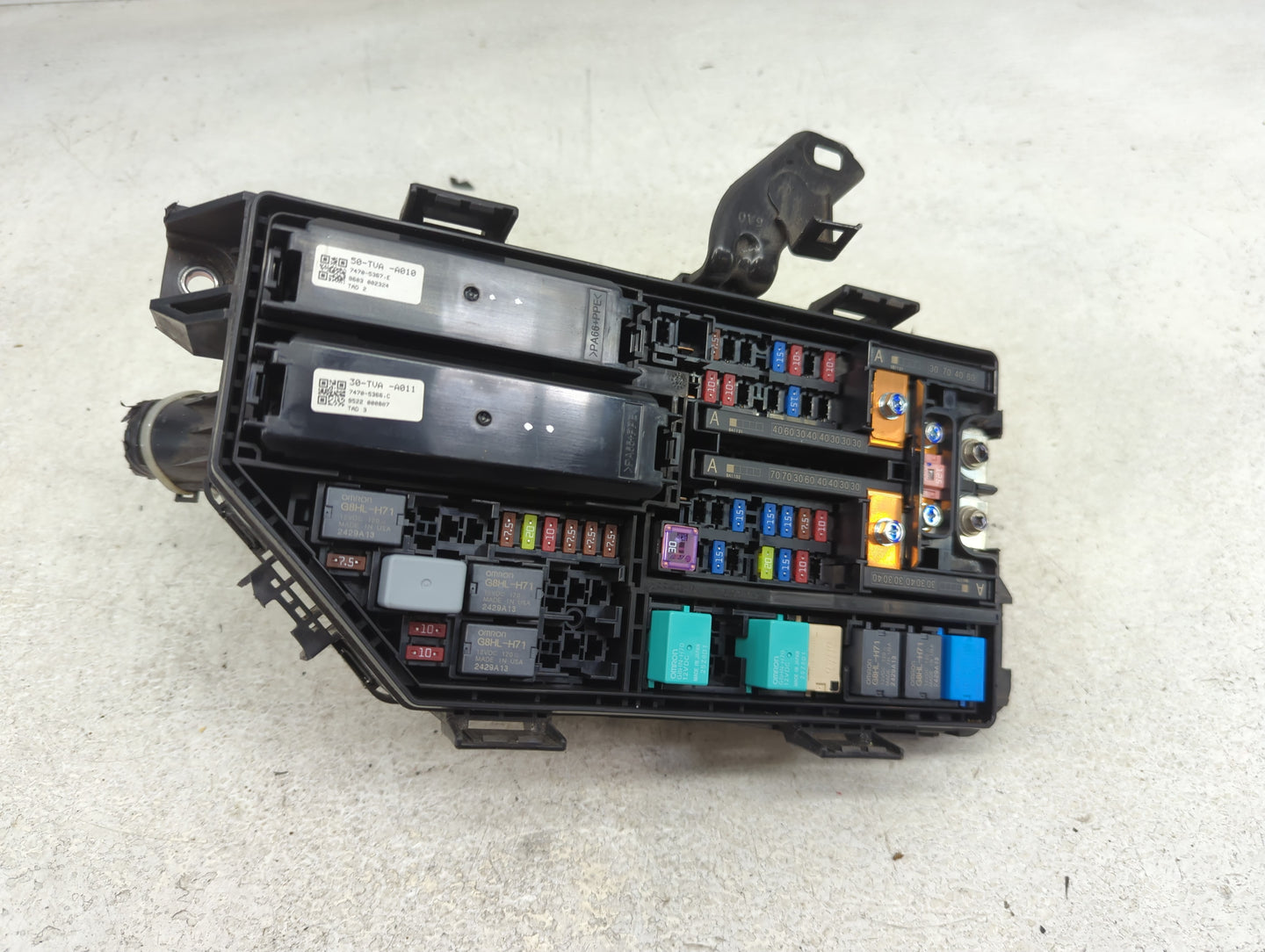 2018-2020 Honda Accord Fusebox Fuse Box Panel Relay Module P/N:TVA-A01 Fits Fits 2018 2019 2020 OEM Used Auto Parts - Oemuse