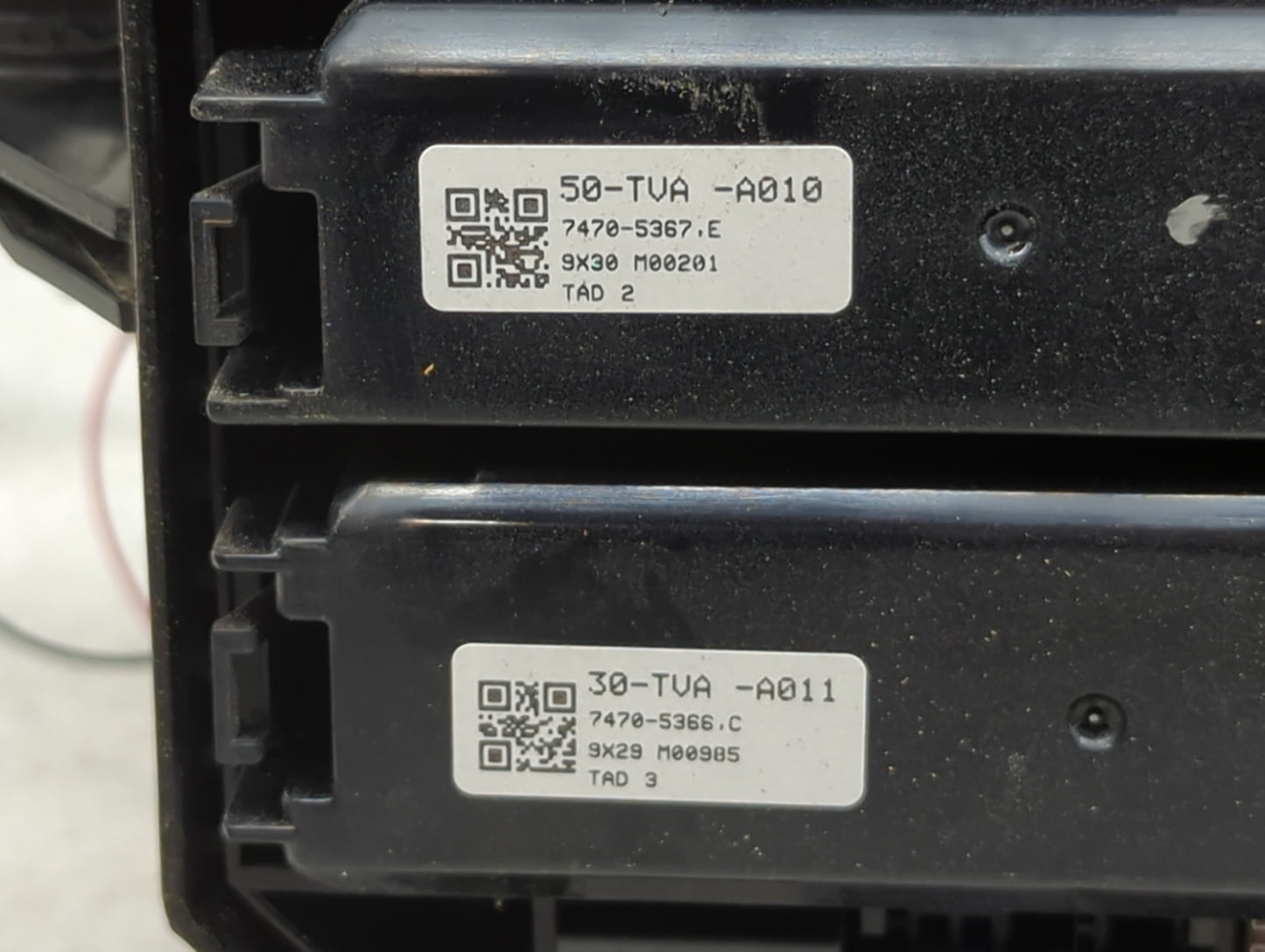 2018-2020 Honda Accord Fusebox Fuse Box Panel Relay Module P/N:TVA-A01 Fits Fits 2018 2019 2020 OEM Used Auto Parts - Oemuse