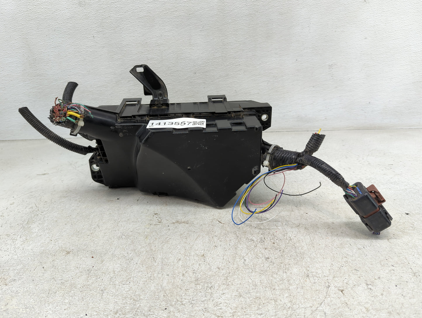 2018-2020 Honda Accord Fusebox Fuse Box Panel Relay Module P/N:TVA-A01 Fits Fits 2018 2019 2020 OEM Used Auto Parts - Oemuse