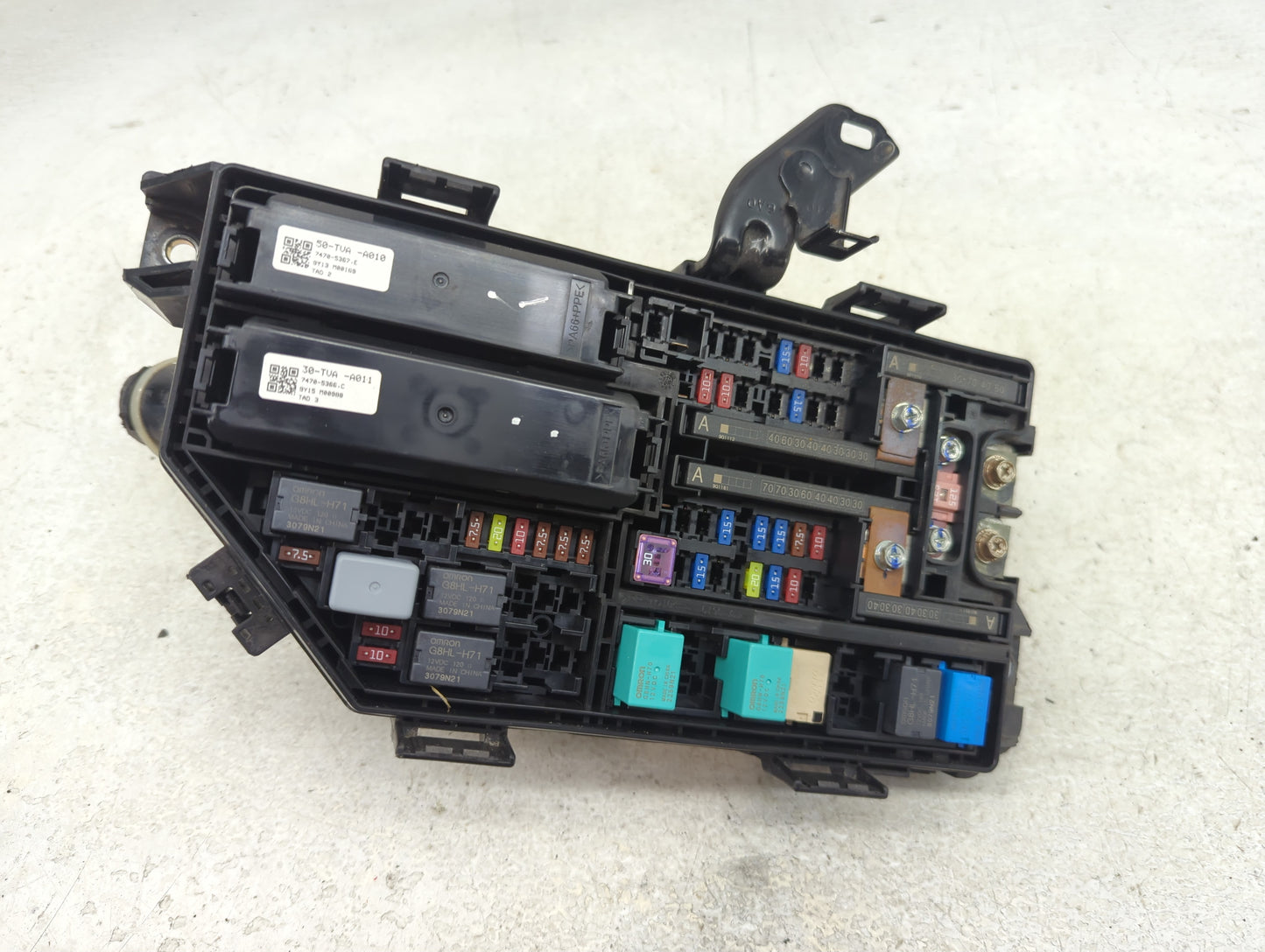 2018-2020 Honda Accord Fusebox Fuse Box Panel Relay Module P/N:TVA-A01 Fits Fits 2018 2019 2020 OEM Used Auto Parts - Oemuse