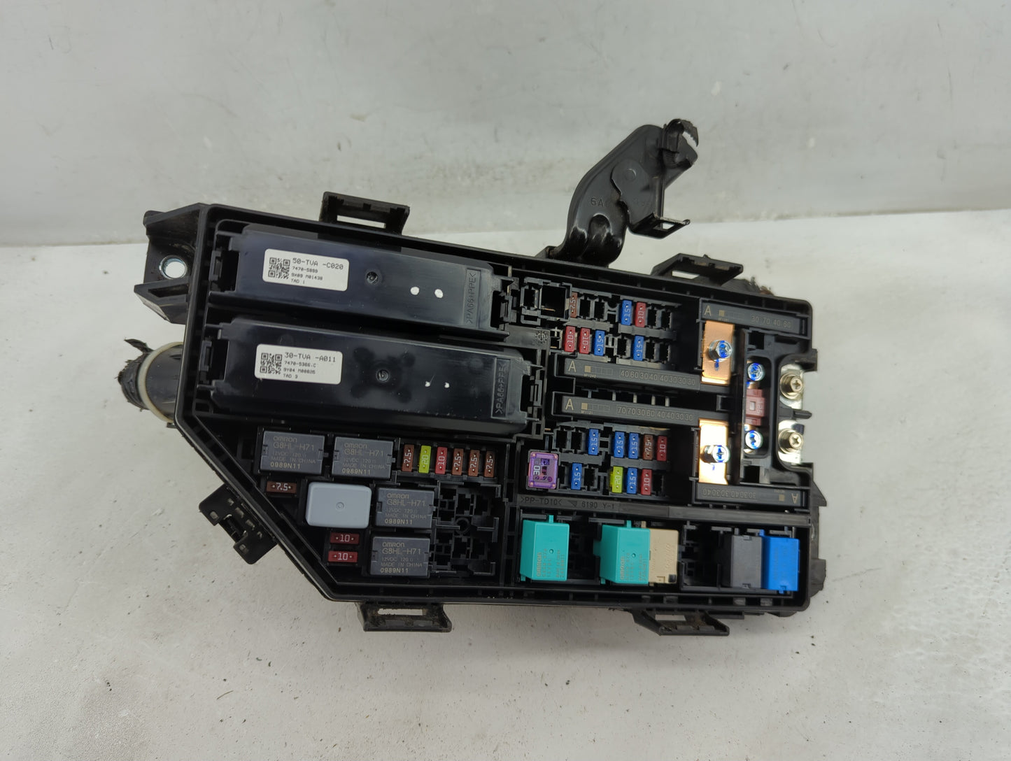 2018-2020 Honda Accord Fusebox Fuse Box Panel Relay Module P/N:TVA-A01 Fits Fits 2018 2019 2020 OEM Used Auto Parts - Oemuse