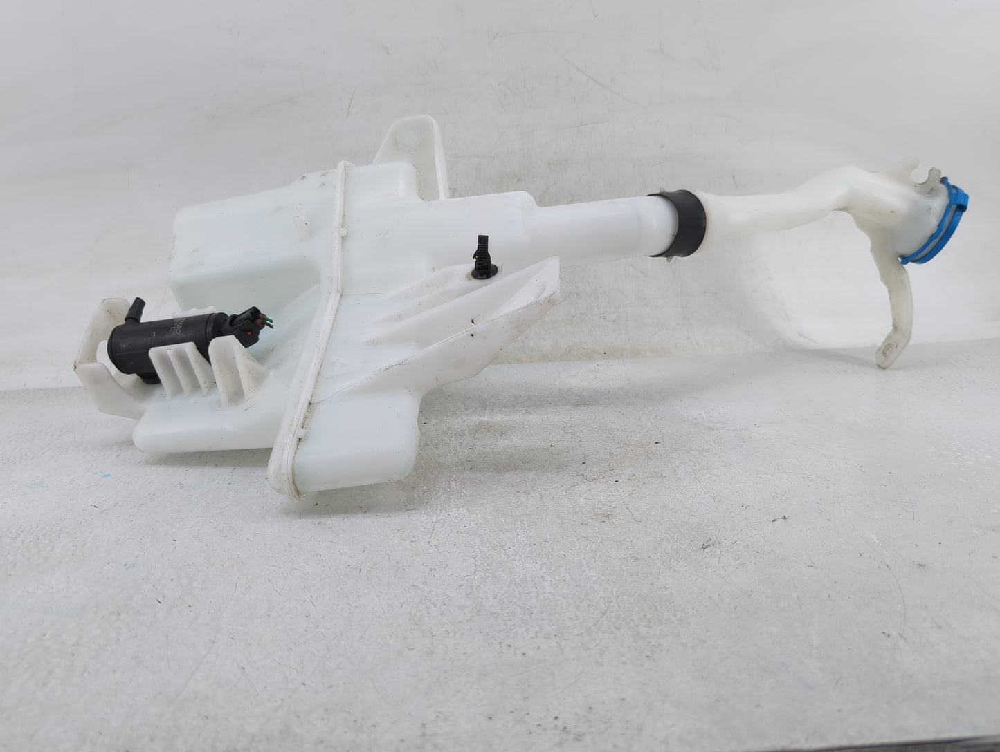 2018-2022 Honda Accord Windshield Washer Fluid Reservoir Bottle Oem - Oemusedautoparts1.com