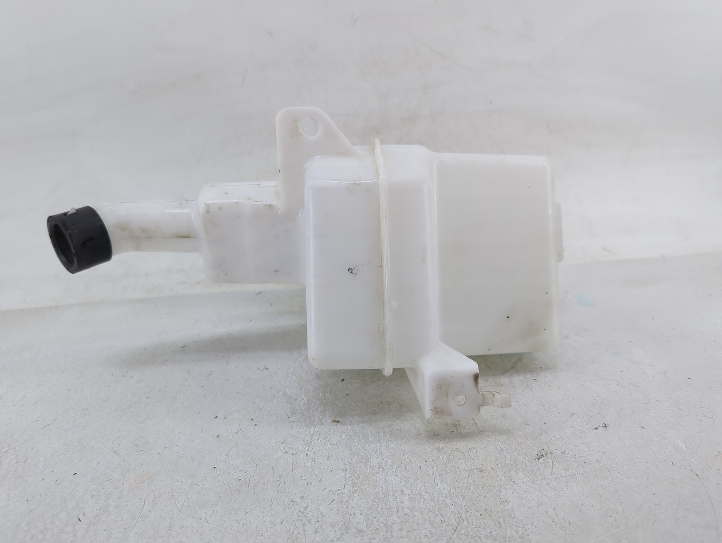 2018-2022 Honda Accord Windshield Washer Fluid Reservoir Bottle Oem - Oemusedautoparts1.com