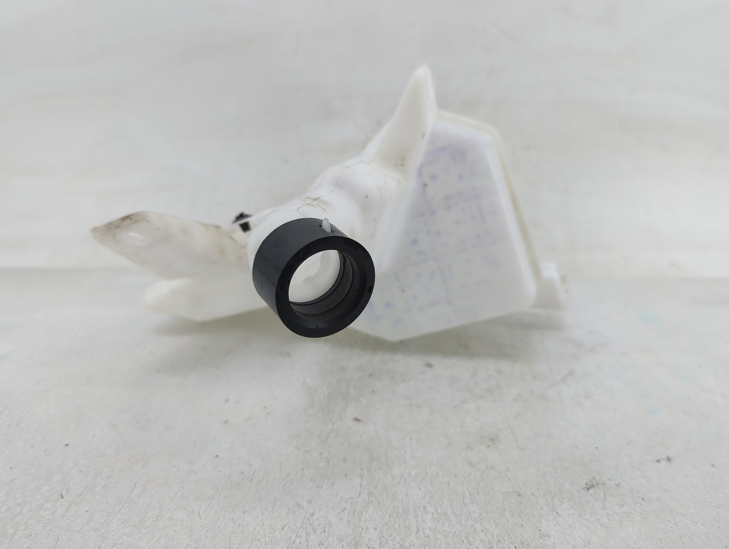 2018-2022 Honda Accord Windshield Washer Fluid Reservoir Bottle Oem - Oemusedautoparts1.com