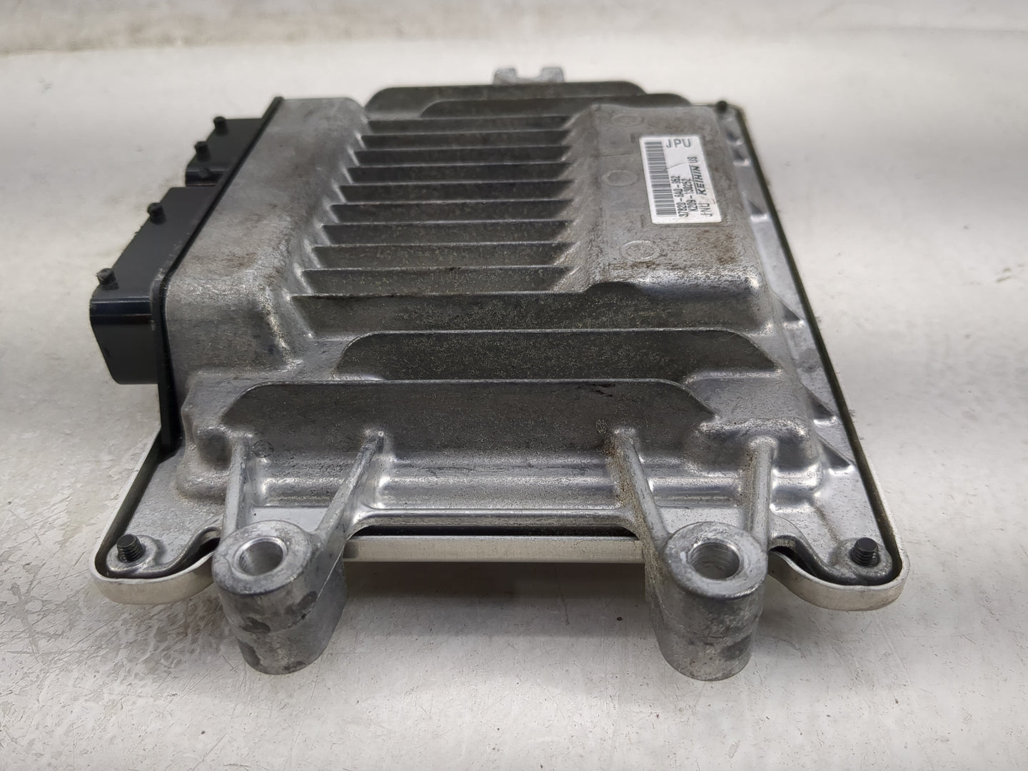 2020 Honda Accord PCM Engine Control Computer ECU ECM PCU OEM P/N:37820-6A0-952 Fits OEM Used Auto Parts - Oemusedautoparts1