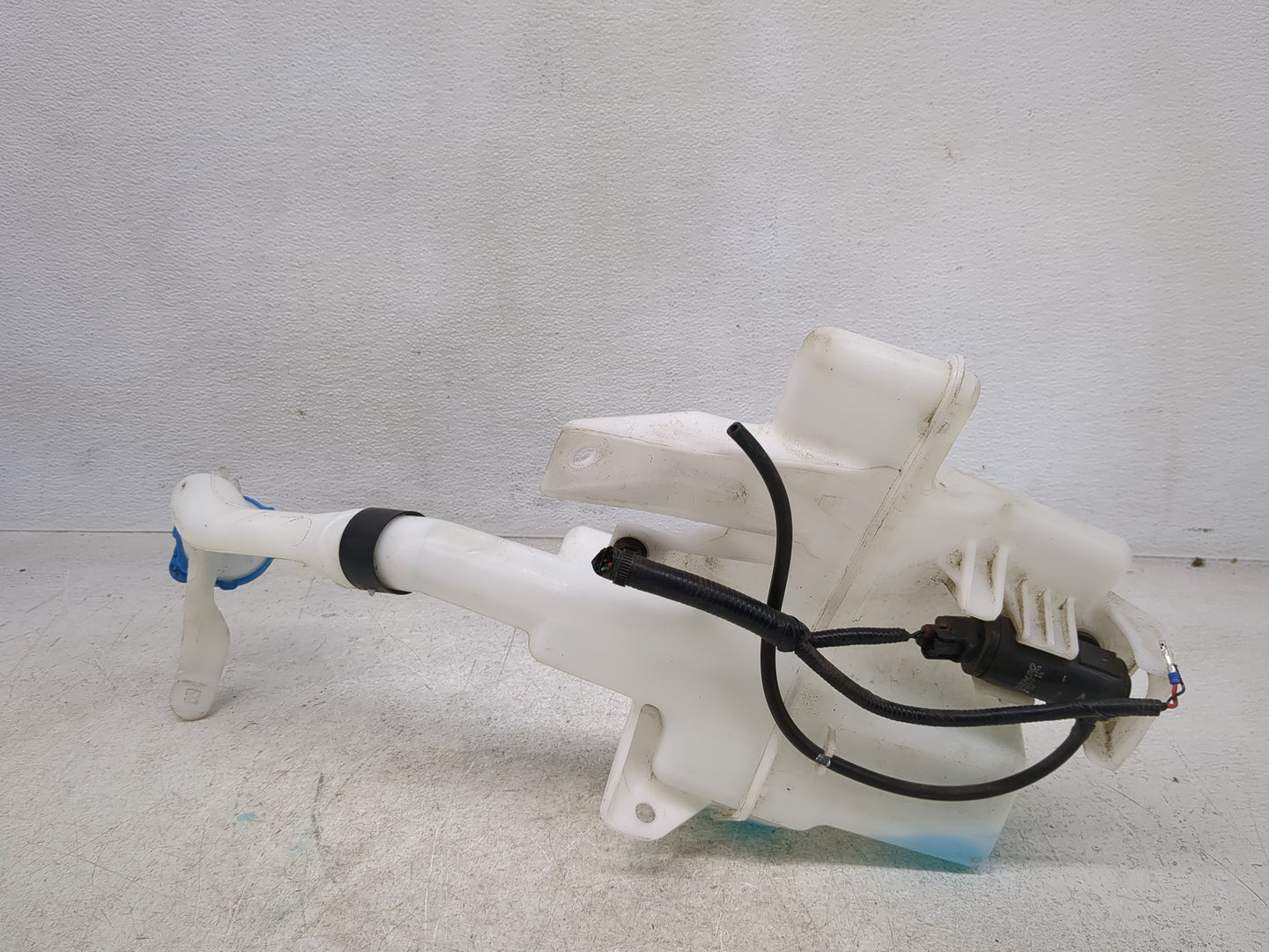 2018-2022 Honda Accord Windshield Washer Fluid Reservoir Bottle Oem - Oemusedautoparts1.com