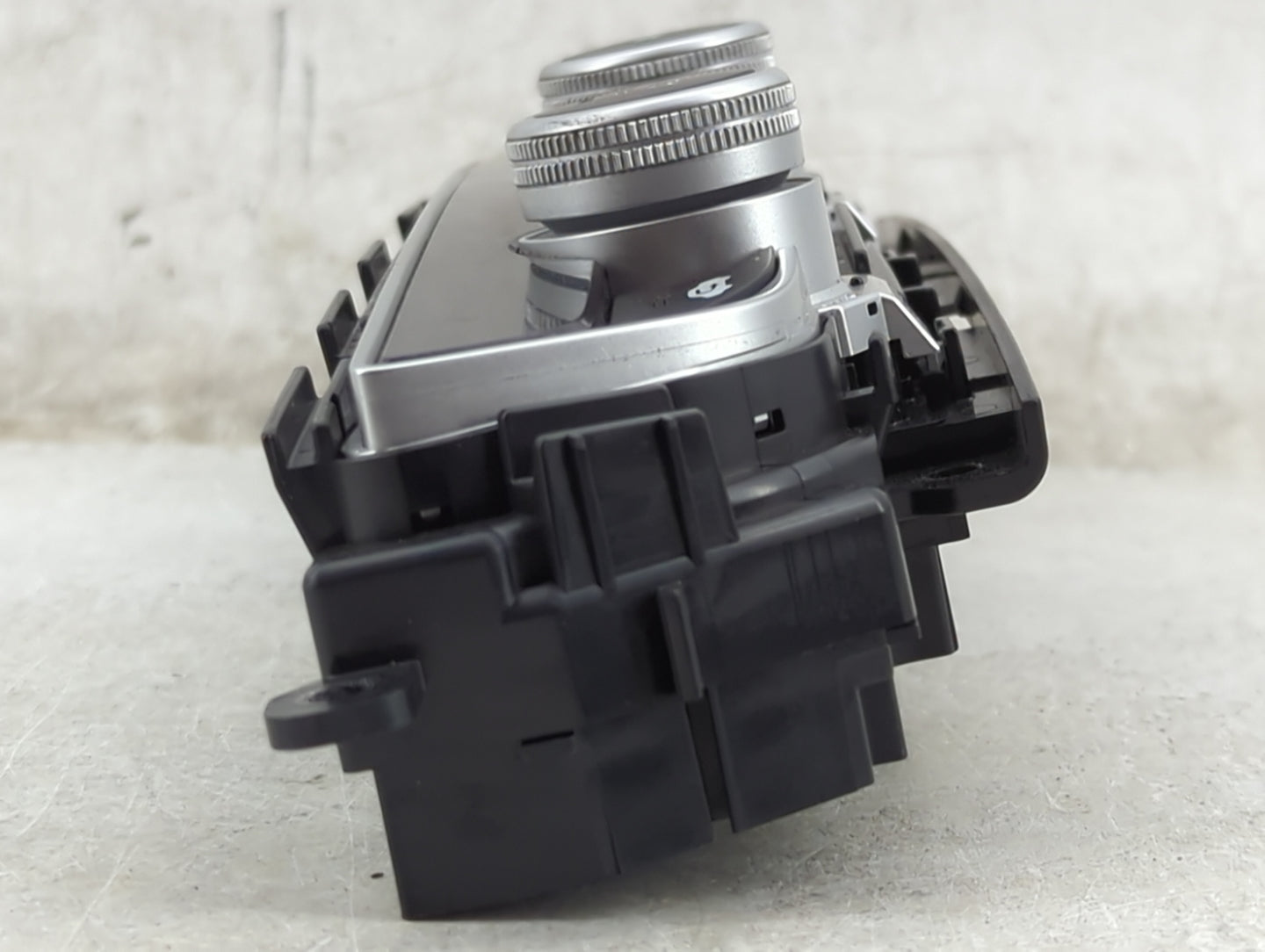 2018-2020 Honda Accord Climate Control Module Temperature AC/Heater Replacement P/N:79610TVAA016M1 SANWA2A409G Fits OEM Used