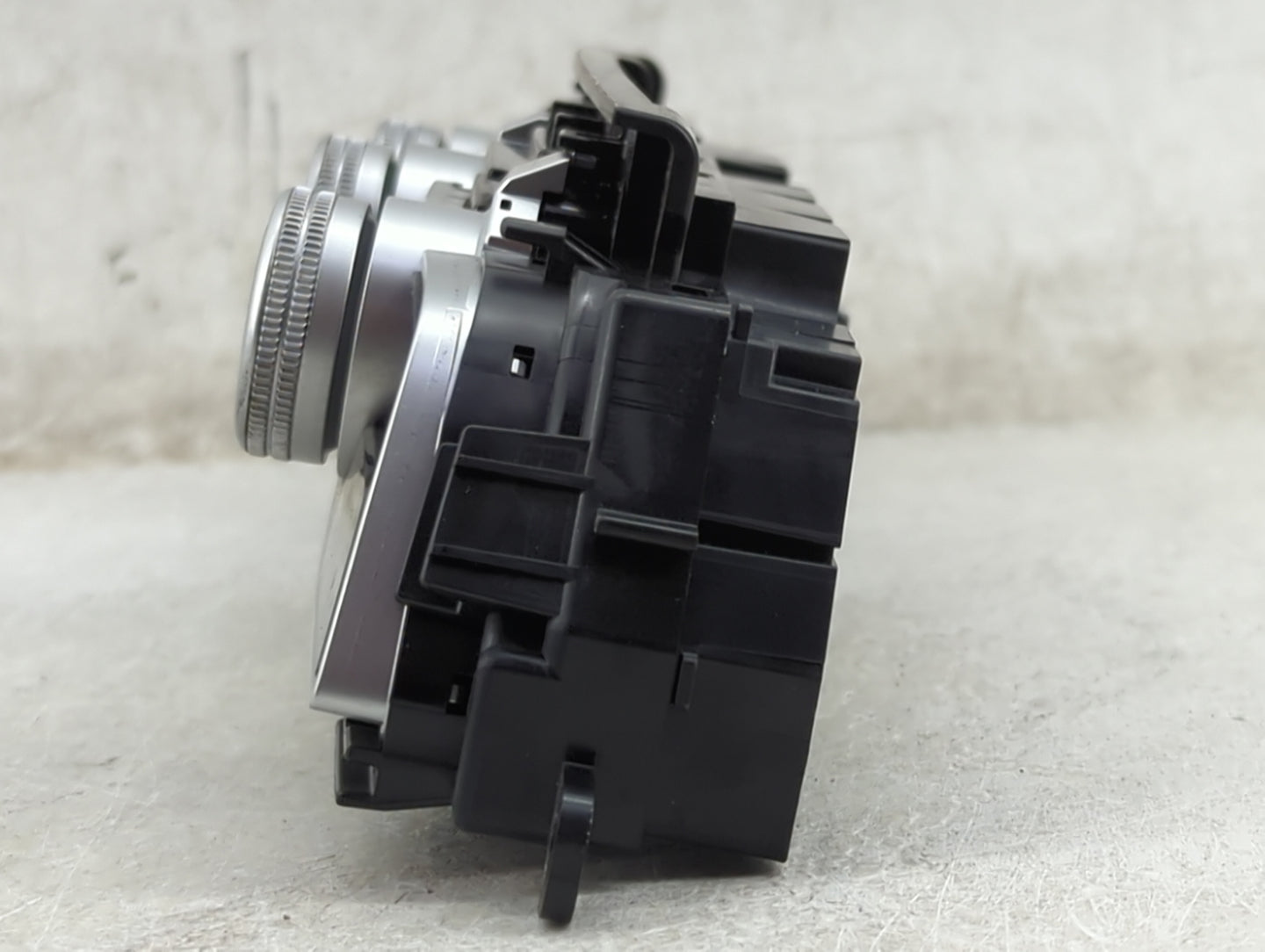 2018-2020 Honda Accord Climate Control Module Temperature AC/Heater Replacement P/N:79610TVAA016M1 SANWA2A409G Fits OEM Used