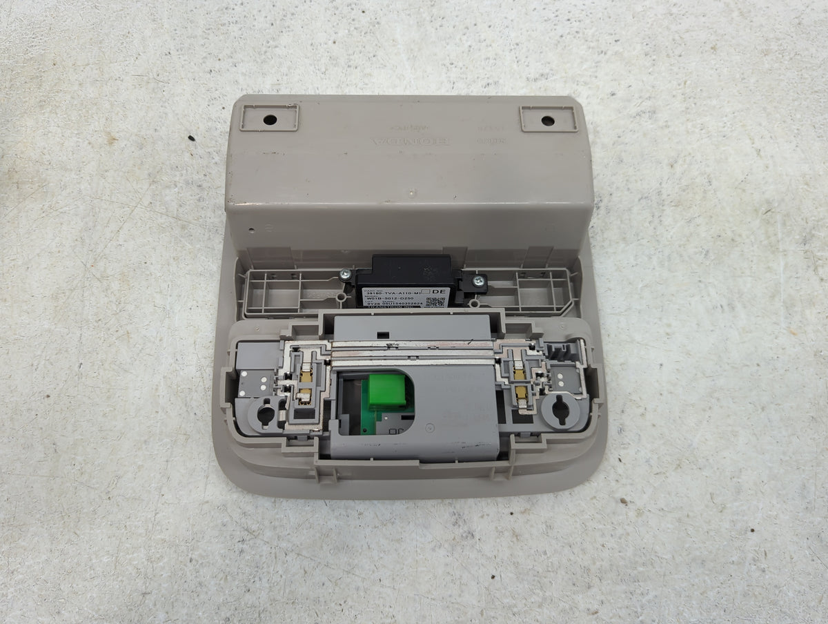 2013-2022 Honda Accord Overhead Roof Console 1430053 - Oemusedautoparts1.com