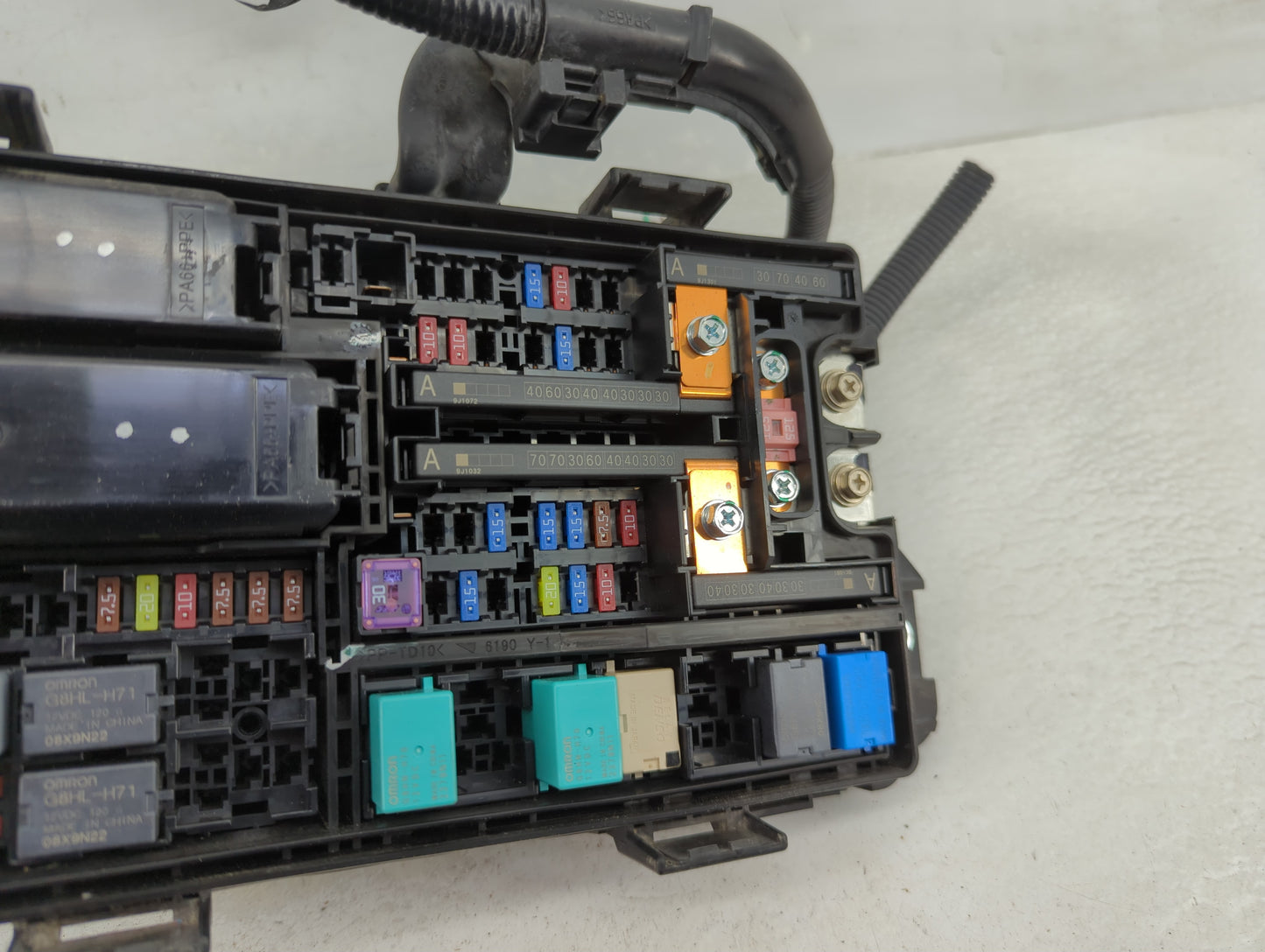 2018-2020 Honda Accord Fusebox Fuse Box Panel Relay Module P/N:TVA-A01 Fits Fits 2018 2019 2020 OEM Used Auto Parts - Oemuse