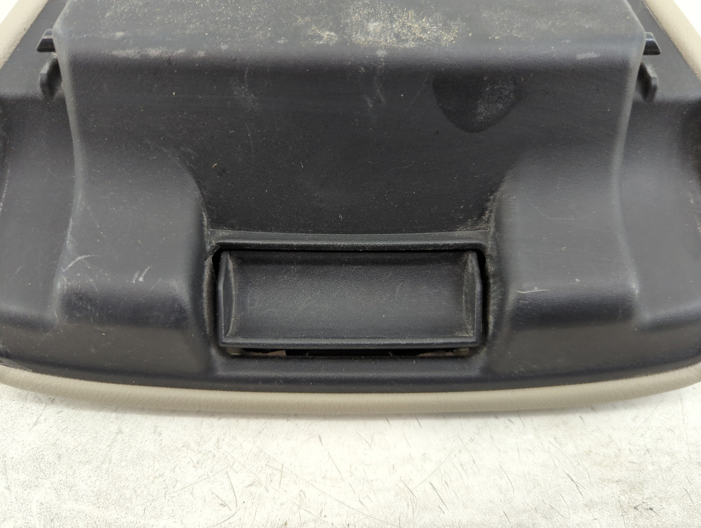 2020 Honda Accord Center Console Armrest Cover Lid Fits OEM Used Auto Parts - Oemusedautoparts1.com