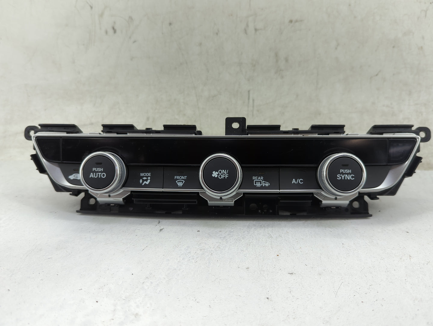 2018-2022 Honda Accord Climate Control Module Temperature AC/Heater Replacement P/N:79610TVAA316M1 Fits OEM Used Auto Parts 