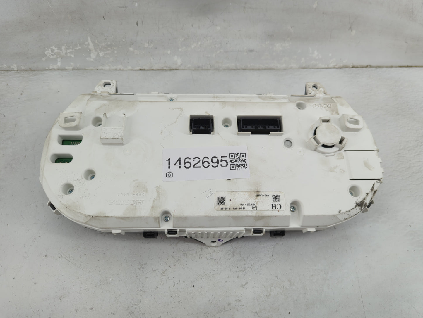 2018-2020 Honda Accord Instrument Cluster Speedometer Gauges P/N:78100-TVA-A120-M1 TN257560-9711 Miles: Fits Fits 2018 2019 