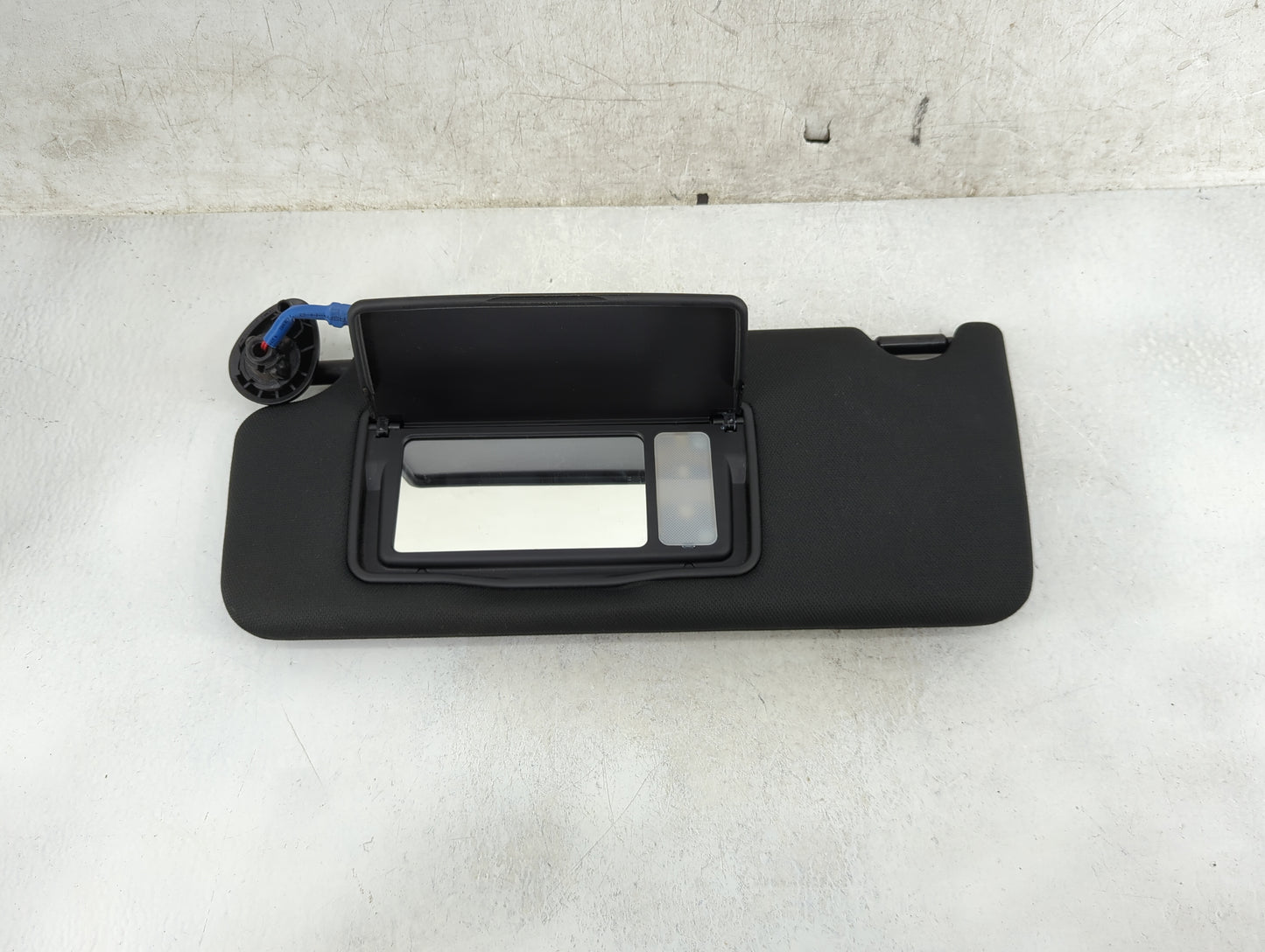 2018-2022 Honda Accord Sun Visor Shade Replacement Driver Left Mirror Fits Fits 2018 2019 2020 2021 2022 OEM Used Auto Parts
