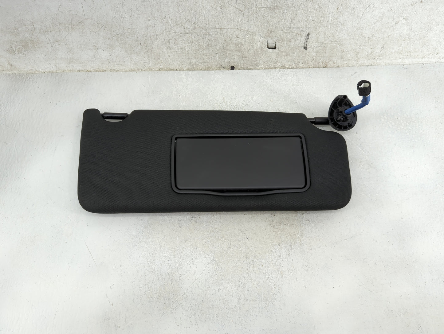 2018-2022 Honda Accord Sun Visor Shade Replacement Passenger Right Mirror Fits Fits 2018 2019 2020 2021 2022 OEM Used Auto P
