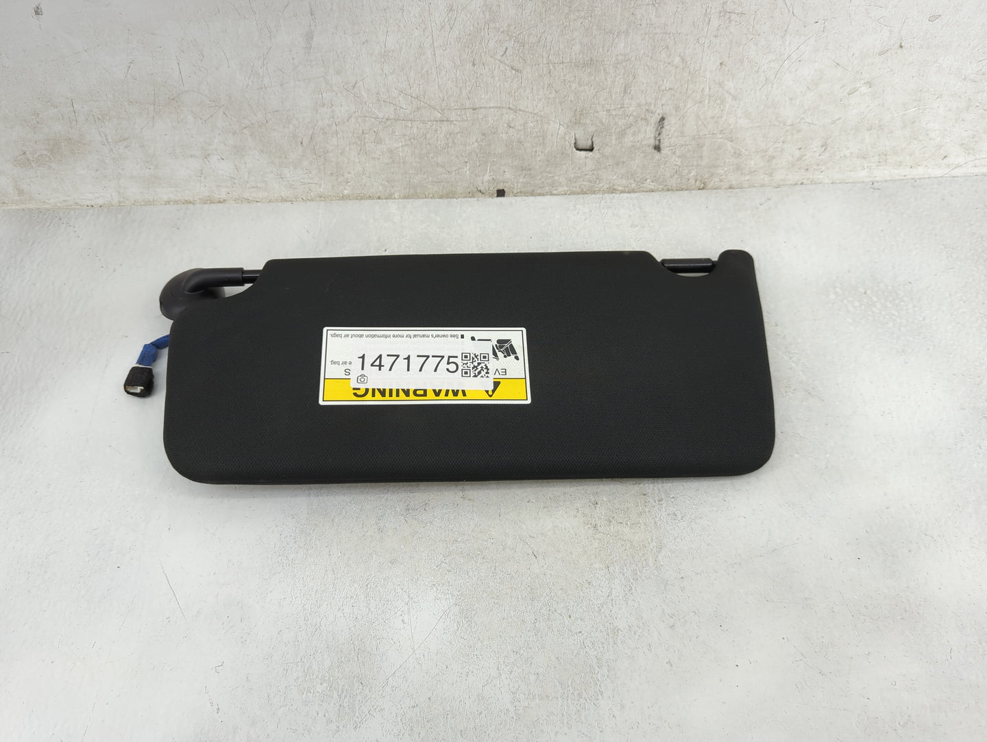 2018-2022 Honda Accord Sun Visor Shade Replacement Passenger Right Mirror Fits Fits 2018 2019 2020 2021 2022 OEM Used Auto P