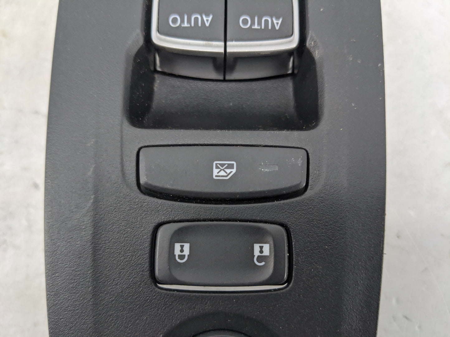 2018-2022 Honda Accord Master Power Window Switch Replacement Driver Side Left P/N:M74046 Fits Fits 2018 2019 2020 2021 2022