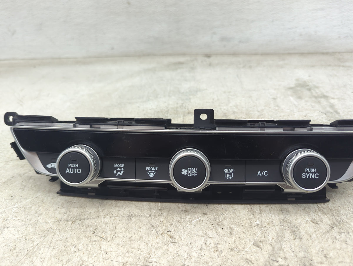 2018-2020 Honda Accord Climate Control Module Temperature AC/Heater Replacement P/N:79610TVAA016M1 SANWA2A409G Fits OEM Used