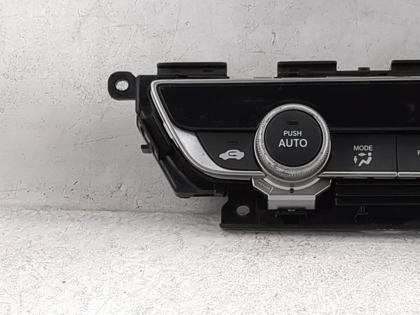2018-2020 Honda Accord Climate Control Module Temperature AC/Heater Replacement P/N:79610TVAA016M1 SANWA2A409G Fits OEM Used