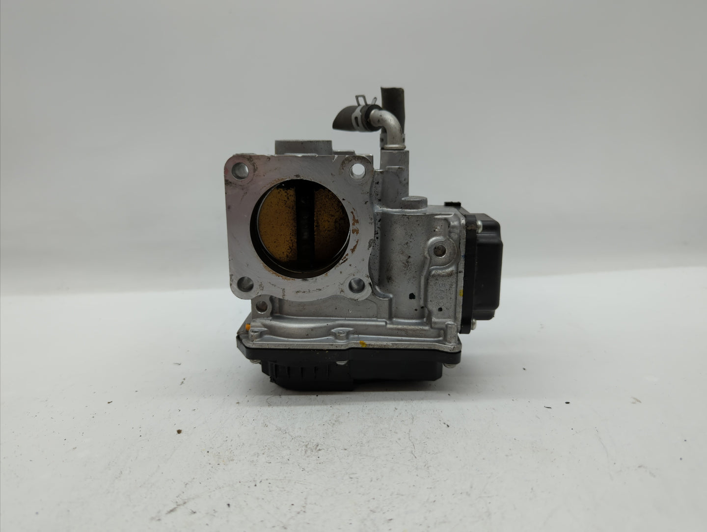 2018-2019 Honda Accord Throttle Body P/N:GMG9A Fits Fits 2016 2017 2018 2019 OEM Used Auto Parts - Oemusedautoparts1.com