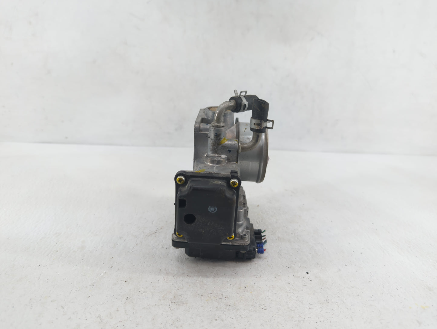 2018-2019 Honda Accord Throttle Body P/N:GMG9A Fits Fits 2016 2017 2018 2019 OEM Used Auto Parts - Oemusedautoparts1.com