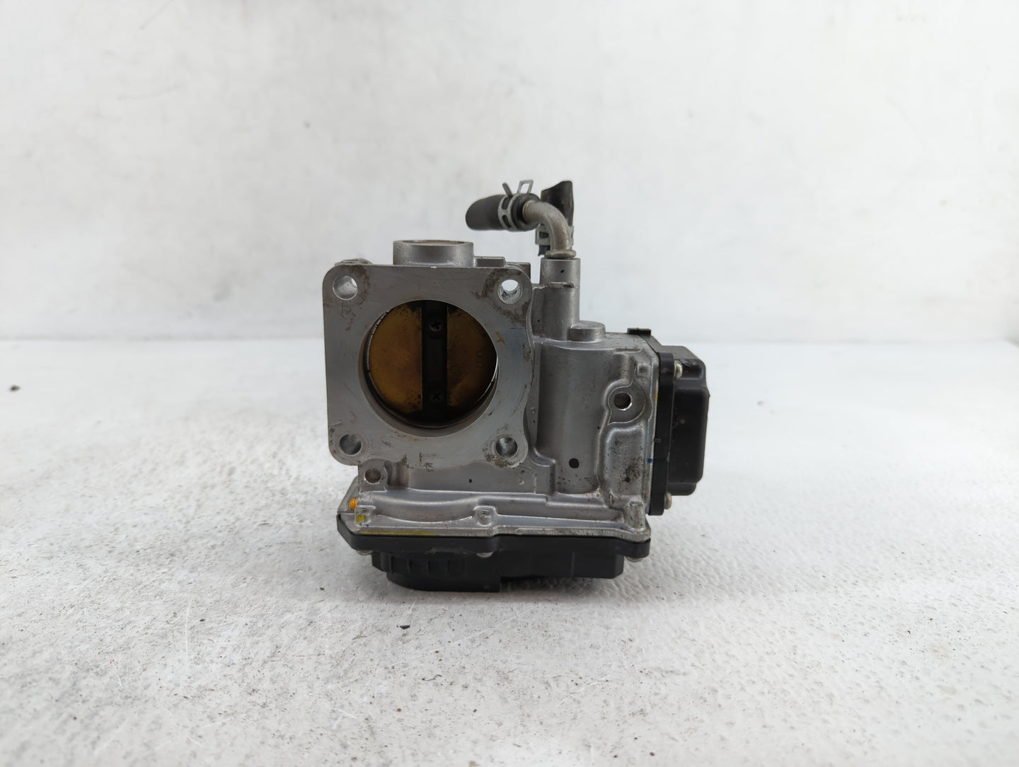 2018-2019 Honda Accord Throttle Body P/N:GMG9A Fits Fits 2016 2017 2018 2019 OEM Used Auto Parts - Oemusedautoparts1.com