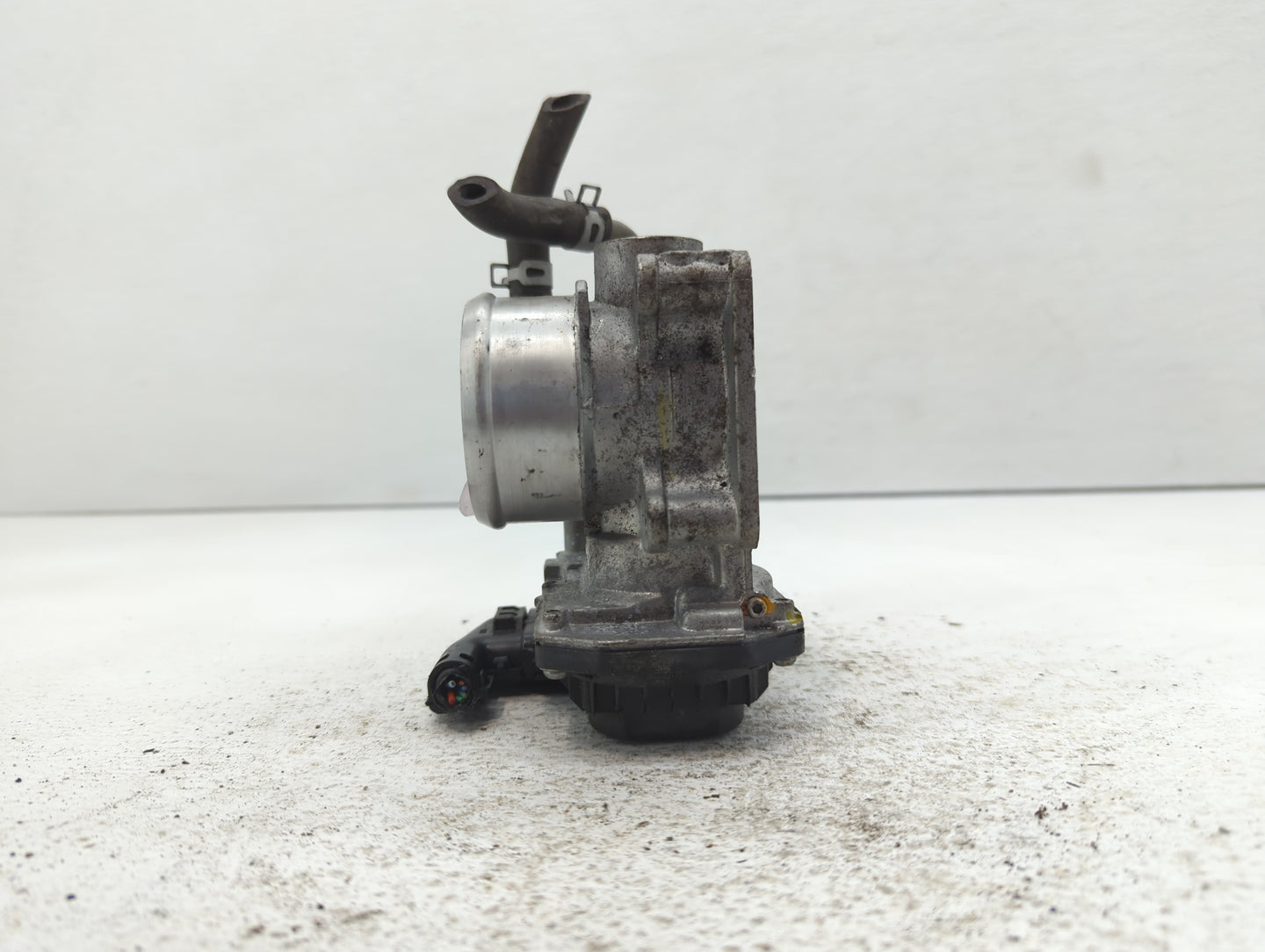 2018-2022 Honda Accord Throttle Body P/N:GMG9A Fits Fits 2016 2017 2018 2019 2020 2021 2022 OEM Used Auto Parts - Oemusedaut