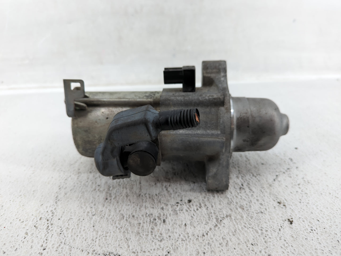 2018-2020 Honda Accord Car Starter Motor Solenoid OEM P/N:SM-75014 Fits Fits 2018 2019 2020 OEM Used Auto Parts - Oemusedaut